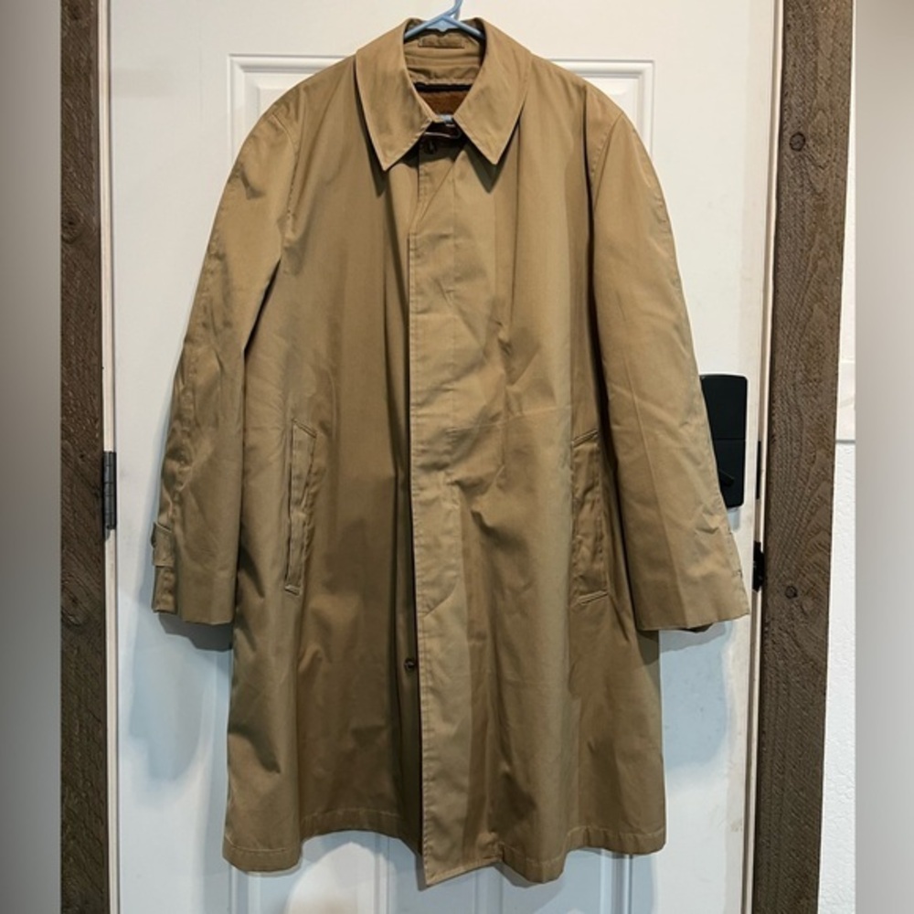 English Squire Vintage trench Coat w liner size 46L